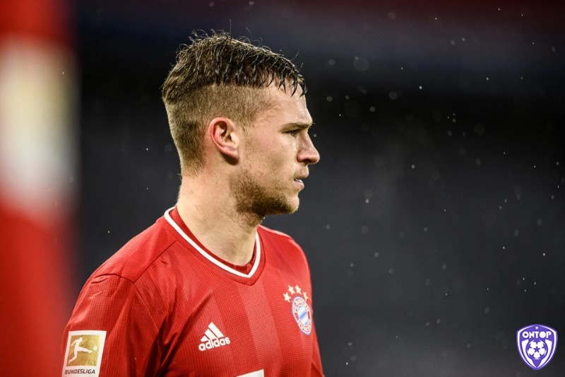 Joshua Kimmich được biết đến với khả năng chuyền bóng thông minh trong lịch sử Bundesliga