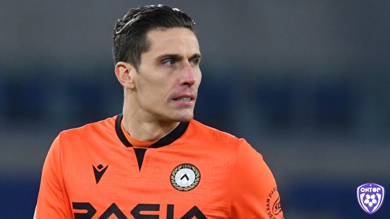  Marco Silvestri là thủ môn có tỷ lệ cản phá bóng tốt nhất Serie A