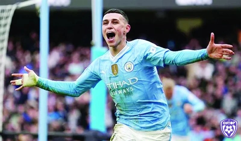 Sự tiến bộ của Phil Foden rất đáng kinh ngạc, anh là tiền vệ hay nhất Ngoại hạng Anh có tên trong danh sách các cầu thủ đắt nhất thế giới