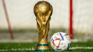 Tiền đạo hay nhất World Cup ghi danh lịch sử bóng đá