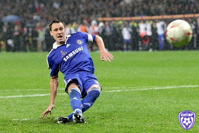 John Terry là trung vệ hay nhất C1