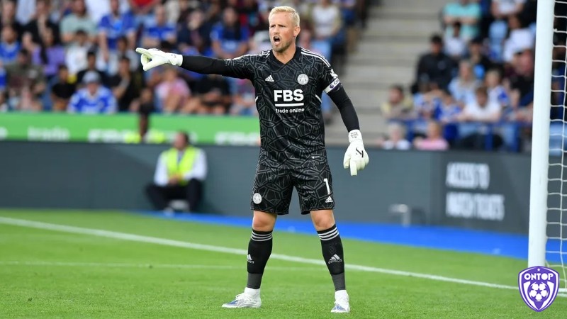 Kasper Schmeichel là thủ môn có kỹ năng xuất sắc nhất Ligue 1