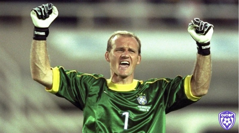 Taffarel (Brazil) khả năng phản xạ năng cứu thua xuất sắc là thủ môn hay nhất World Cup