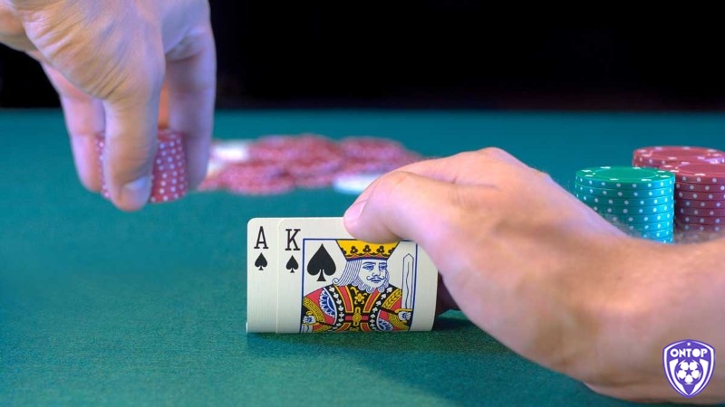 Những sai lầm phổ biến hay gặp khi sử dụng C bet trong poker là gì?