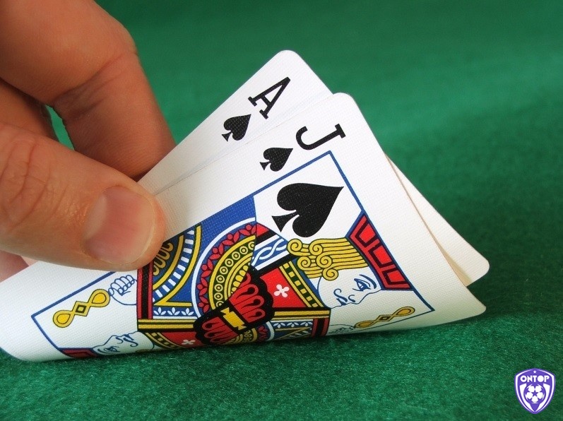 Cách tính điểm Xì dách chi tiết tại ontop88!