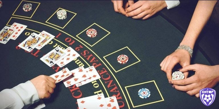 Quản lý tiền cược (bankroll management) là yếu tố quan trọng không kém các chiến thuật chơi bài