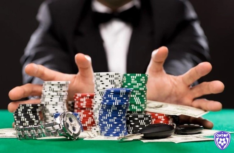 Những thuật ngữ này thường liên quan đến chiến thuật, tâm lý và tính toán xác suất trong poker