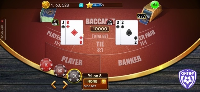 Người chơi và nhà cái nhận 2 lá bài bất kỳ để chơi baccarat