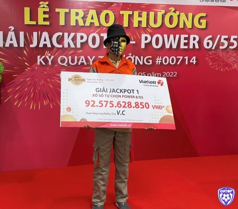 Vietlott cho phép nhận thưởng trong 60 ngày tại đại lý hoặc chi nhánh gần nhất.