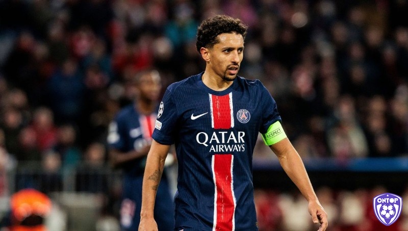 Marquinhos chỉ huy hàng thủ PSG với phong độ ổn định và khả năng đọc tình huống đẳng cấp.