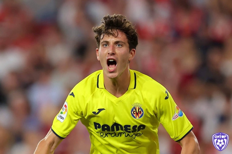 Pau Torres là hình mẫu top trung vệ hay nhất LaLiga kiểu Tây Ban Nha, ưu tiên kỹ thuật và lối chơi thông minh.