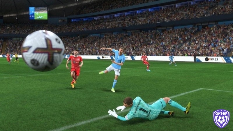 Đồ họa và âm thanh sống động mang đến cảm giác như đang ở sân vận động thật.