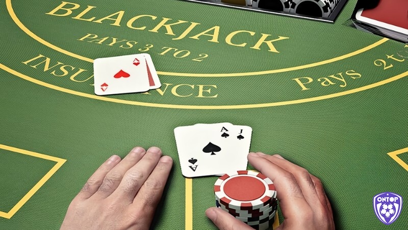 Ra quyết định dựa trên lá bài ngửa của Dealer là kinh nghiệm đánh bài xì lát hiệu quả