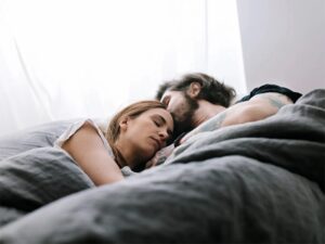 Giải mã giấc mơ ngủ với đàn ông: Điềm báo và con số may mắn